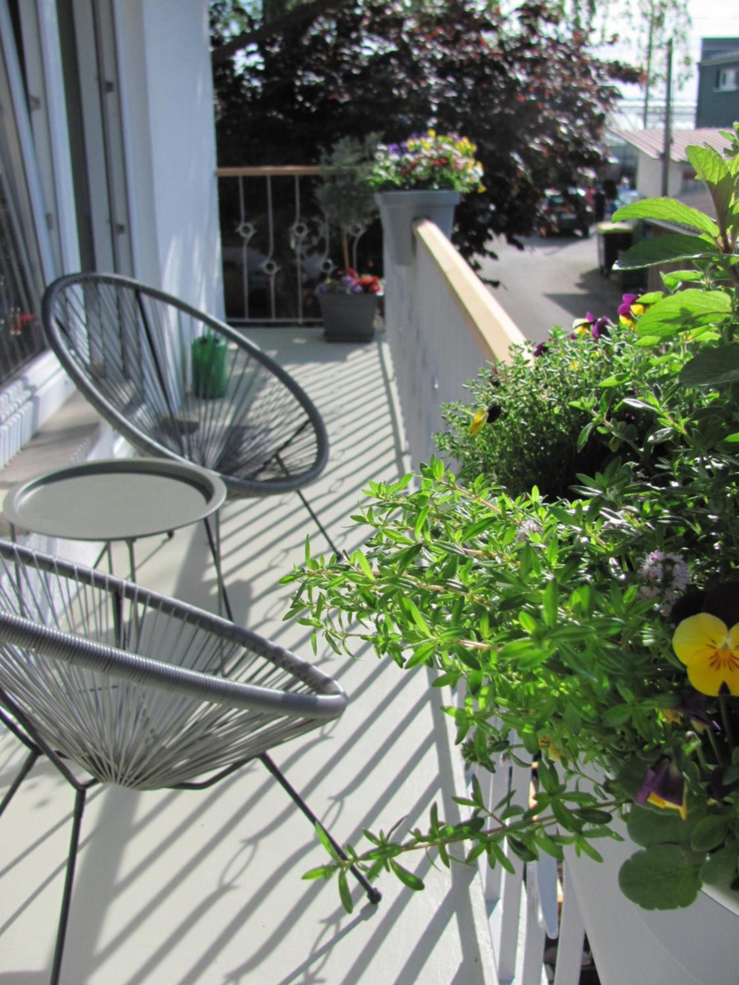 #1Gemuetliches Ruhiges Sonniges Balkonzimmer Mit Gemeinschaftsbad W-Lan Airport Nah Late Night Check In Haus Nr 9,5 Trunkelsberg Eksteriør billede
